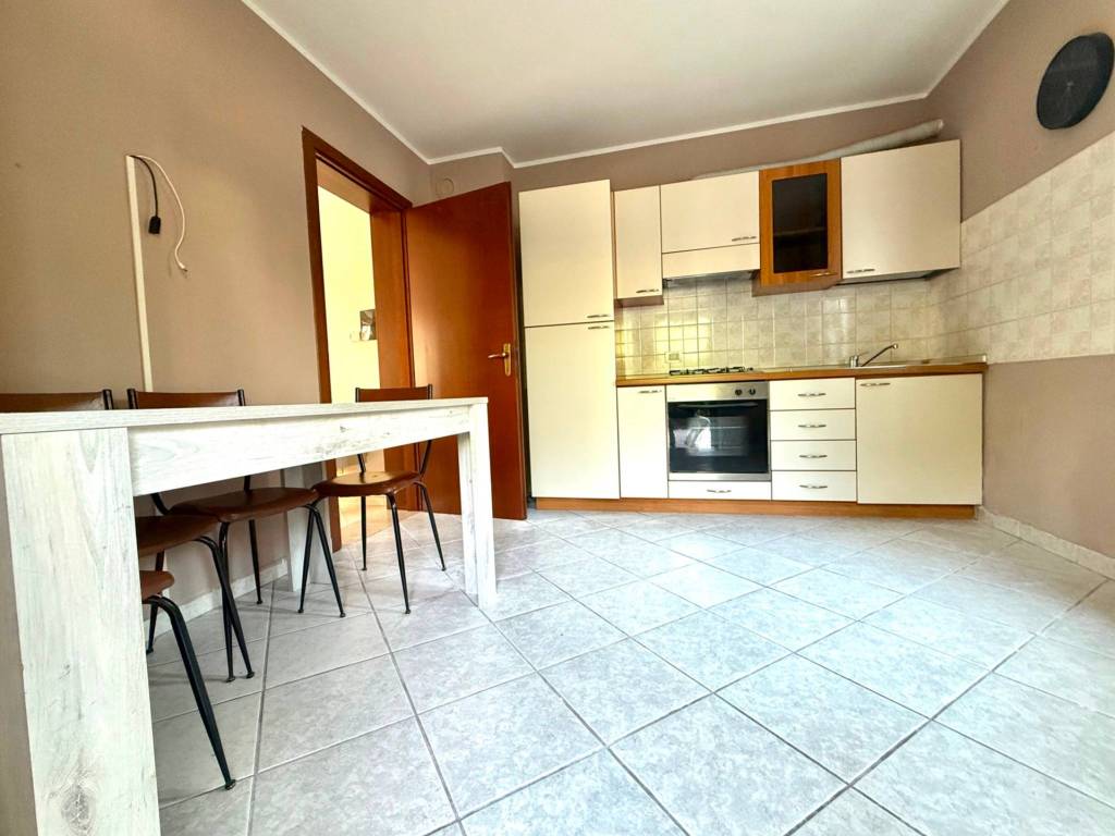 appartamento in affitto a Desenzano del Garda