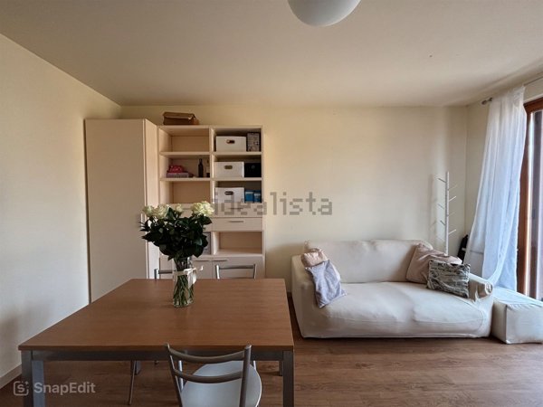 appartamento in affitto a Desenzano del Garda in zona Rivoltella