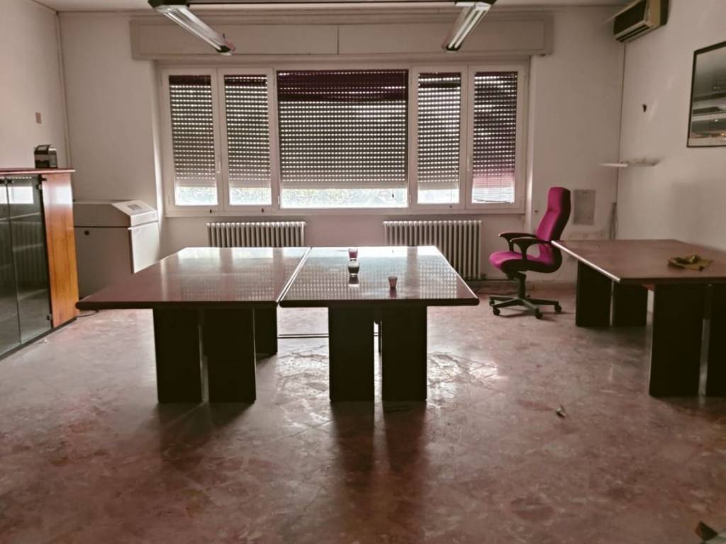 ufficio in affitto a Desenzano del Garda