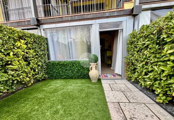 appartamento in affitto a Desenzano del Garda in zona Rivoltella