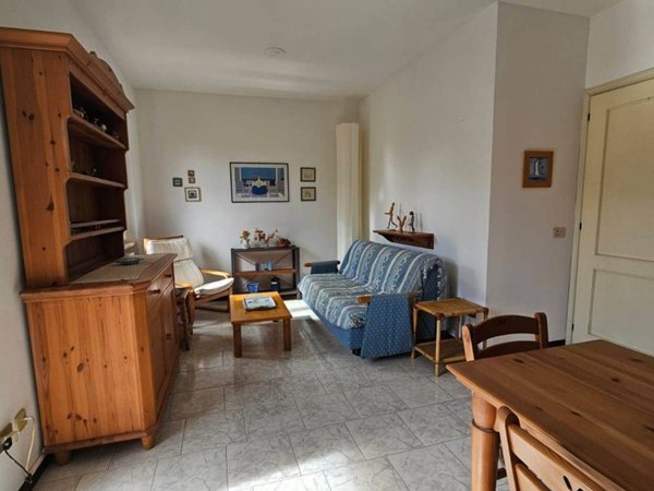 appartamento in affitto a Desenzano del Garda in zona Rivoltella