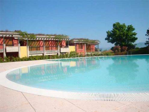 appartamento in affitto a Desenzano del Garda in zona Rivoltella