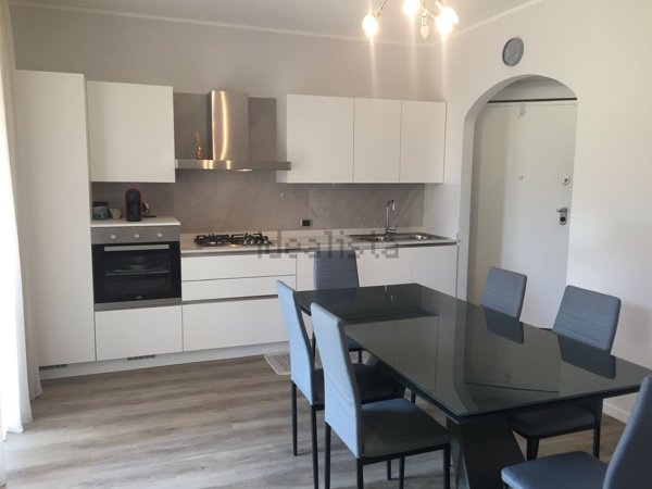 appartamento in affitto a Desenzano del Garda