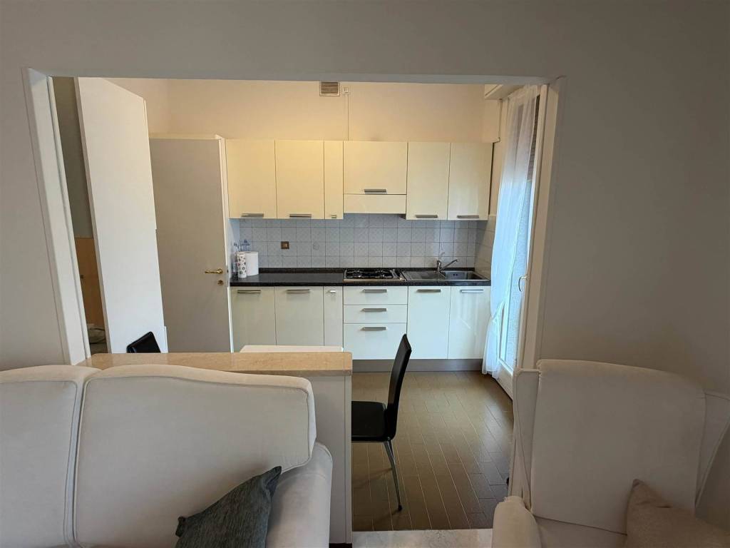 appartamento in affitto a Desenzano del Garda