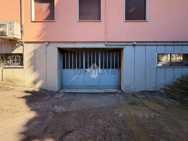 locale di sgombero in affitto a Desenzano del Garda