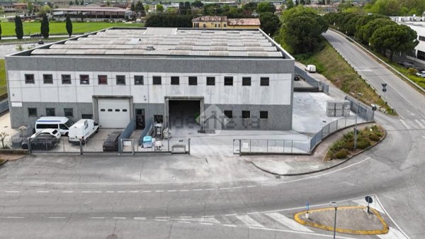 capannone in affitto a Desenzano del Garda