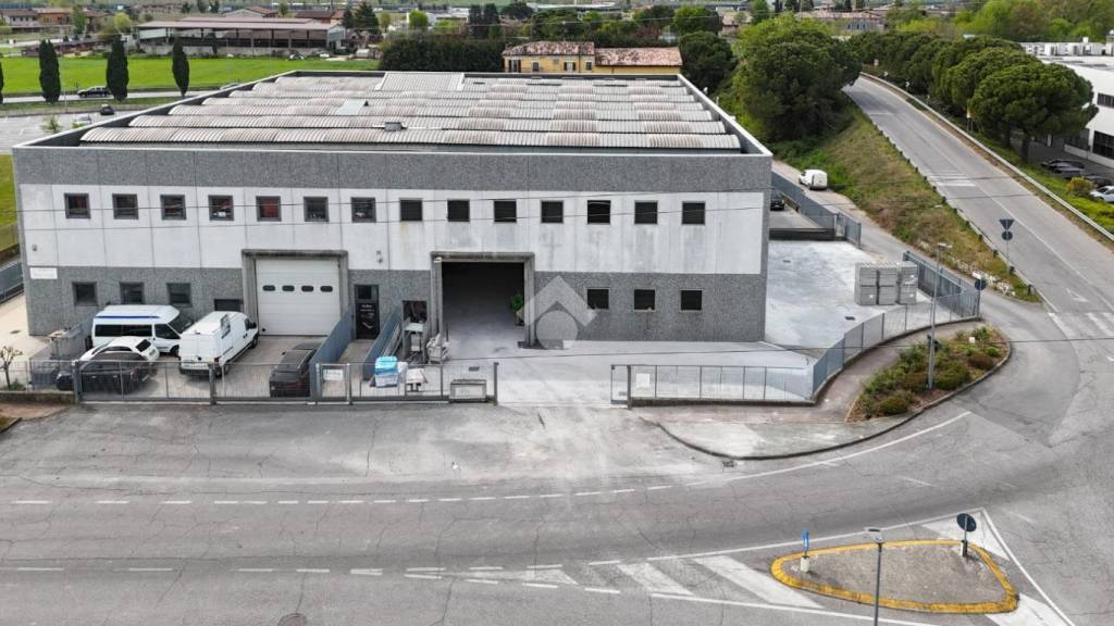 appartamento in affitto a Desenzano del Garda