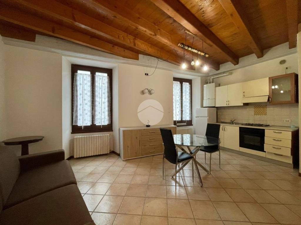 appartamento in affitto a Desenzano del Garda