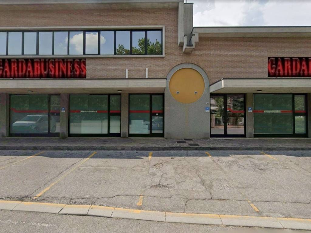 negozio in affitto a Desenzano del Garda