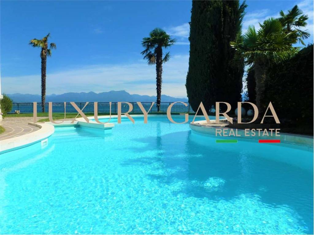 casa indipendente in affitto a Desenzano del Garda