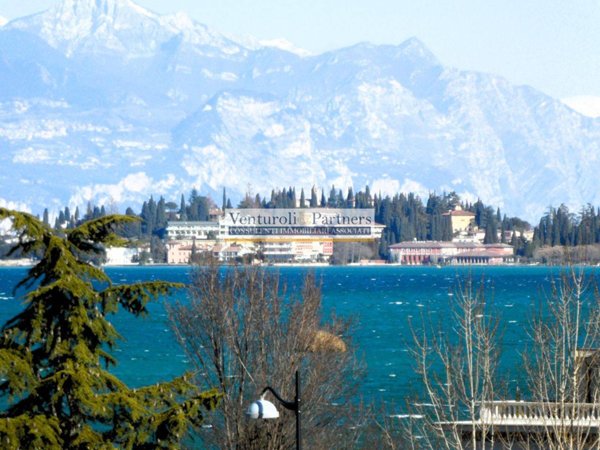 appartamento in affitto a Desenzano del Garda
