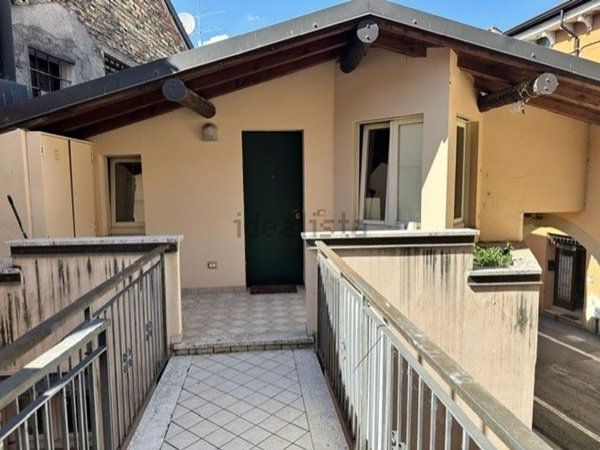 appartamento in affitto a Desenzano del Garda