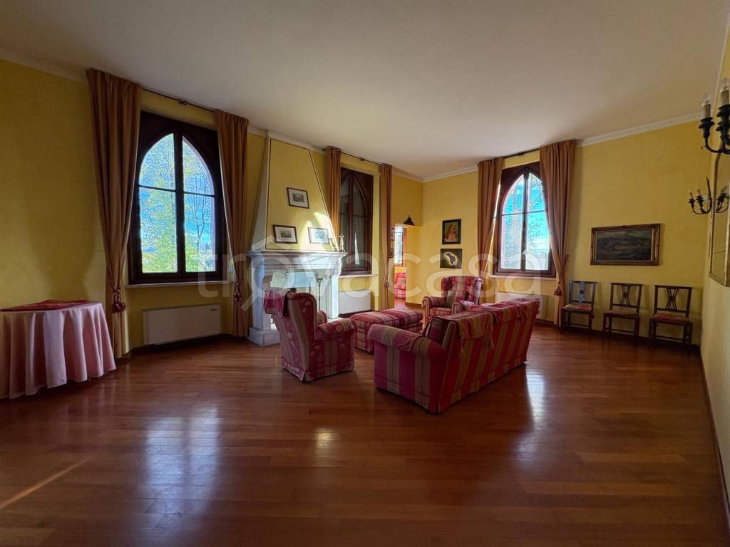 appartamento a Desenzano del Garda in zona San Martino della Battaglia