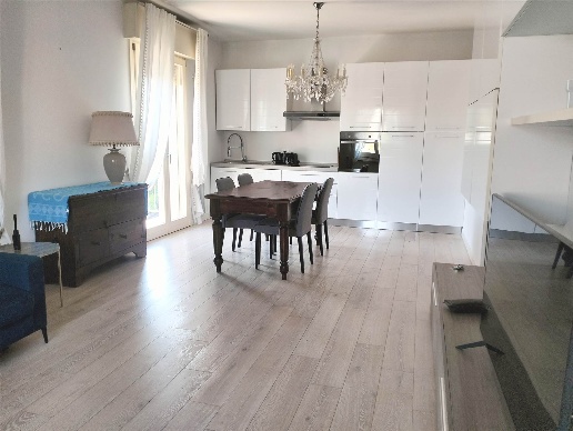 appartamento in affitto a Desenzano del Garda