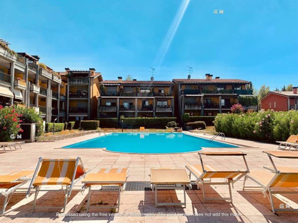 appartamento in affitto a Desenzano del Garda in zona Rivoltella