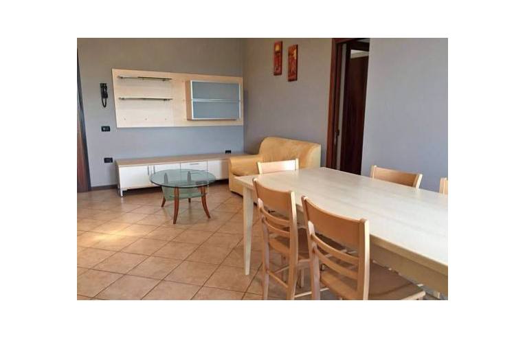 appartamento in affitto a Desenzano del Garda in zona Campeggio sul Vò