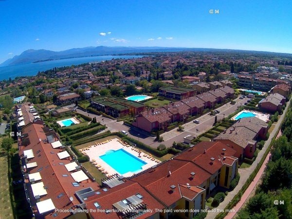 appartamento in affitto a Desenzano del Garda in zona Rivoltella
