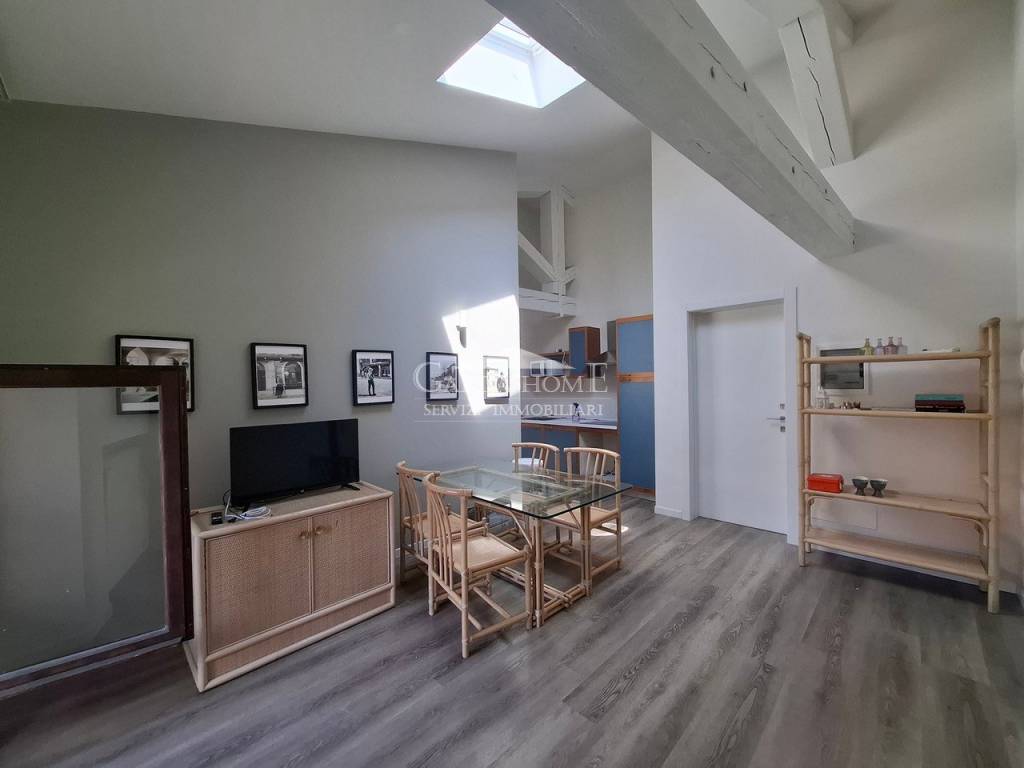 appartamento in affitto a Desenzano del Garda