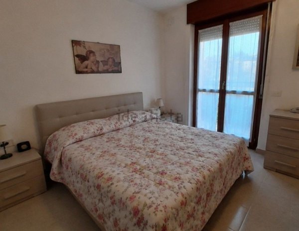 appartamento in affitto a Desenzano del Garda in zona Campeggio sul Vò
