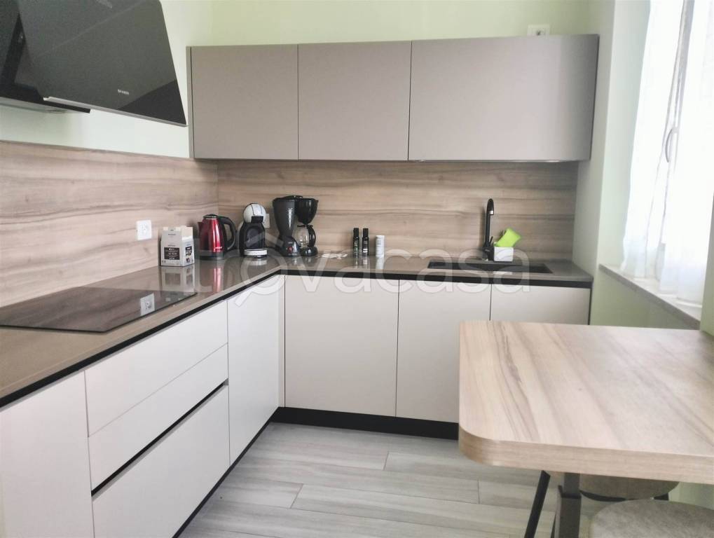 appartamento in affitto a Desenzano del Garda