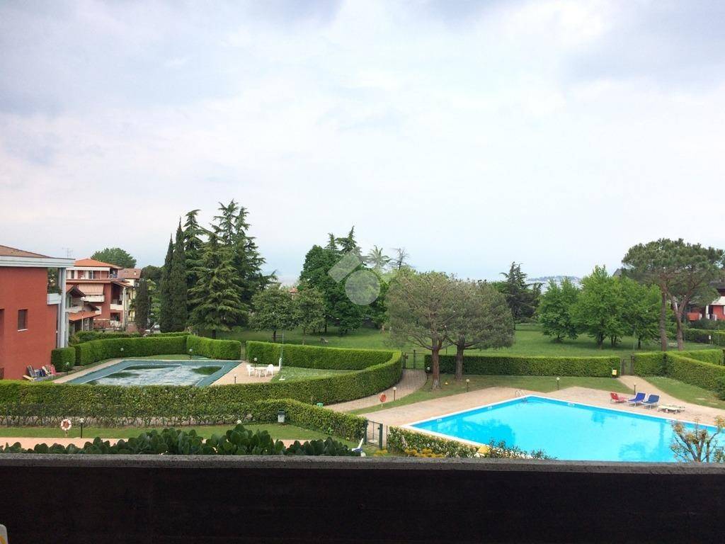 appartamento in affitto a Desenzano del Garda in zona Rivoltella