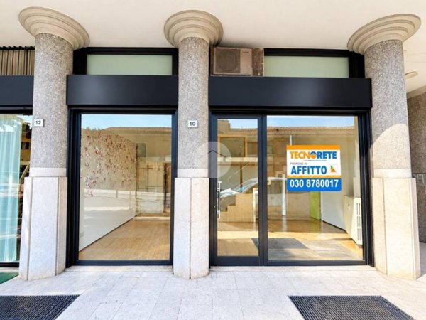 appartamento in affitto a Desenzano del Garda in zona Campeggio sul Vò