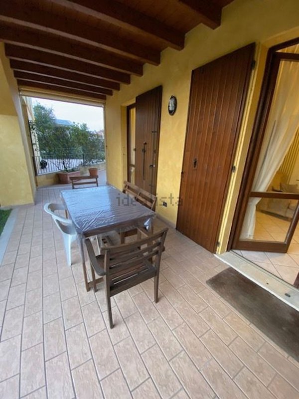 appartamento in affitto a Desenzano del Garda