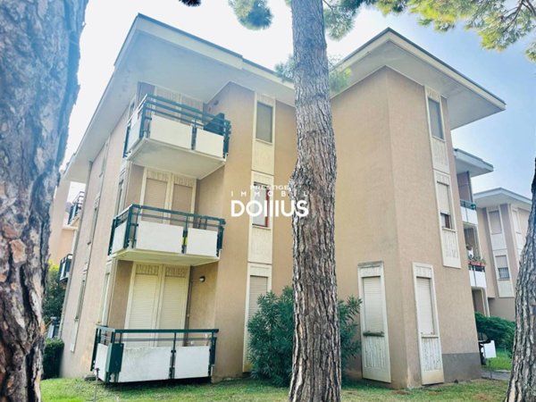 appartamento in affitto a Desenzano del Garda in zona Campeggio sul Vò