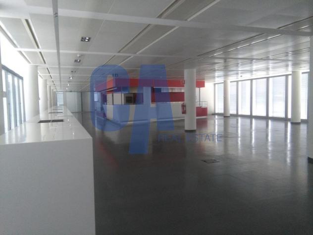 ufficio in affitto ad Edolo in zona Vico