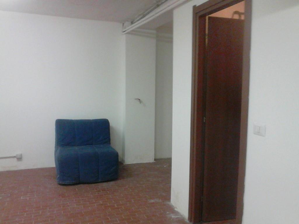 locale commerciale in affitto ad Edolo in zona Vico