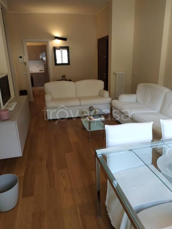 appartamento in affitto ad Edolo in zona Vico