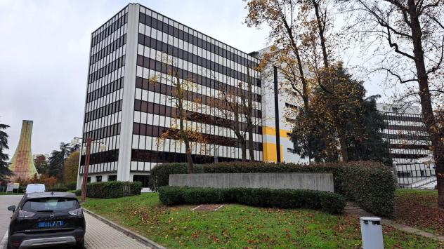 ufficio in affitto ad Edolo in zona Vico