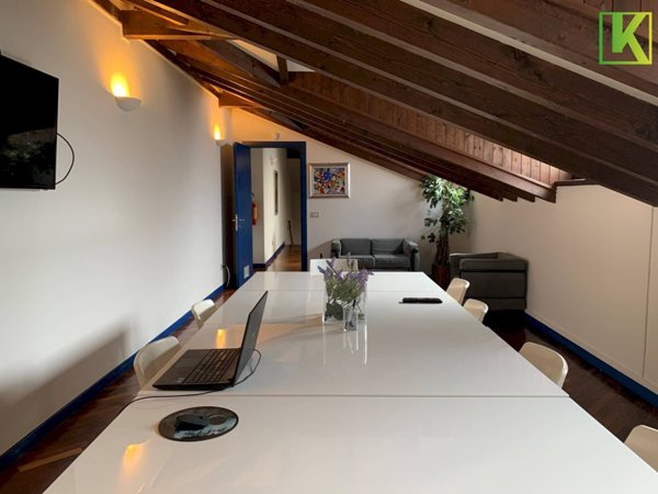 ufficio in affitto ad Edolo in zona Vico