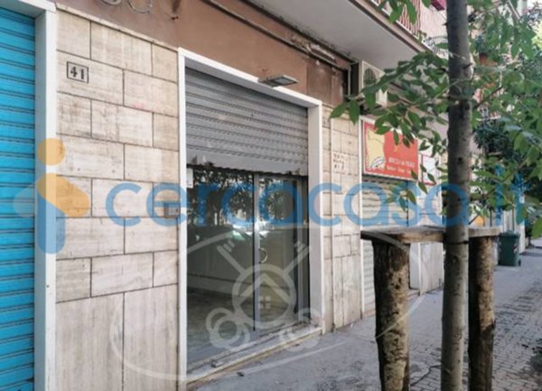 locale commerciale in affitto ad Edolo in zona Vico