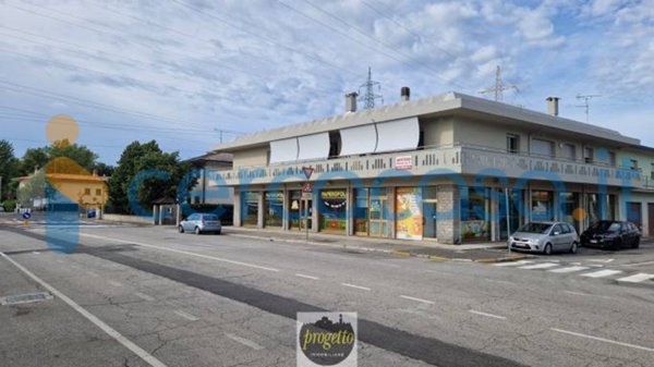 ufficio in affitto ad Edolo in zona Vico