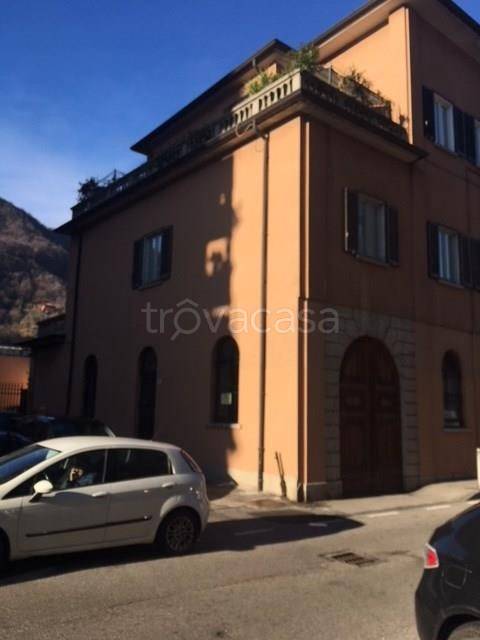 appartamento in affitto ad Edolo in zona Vico