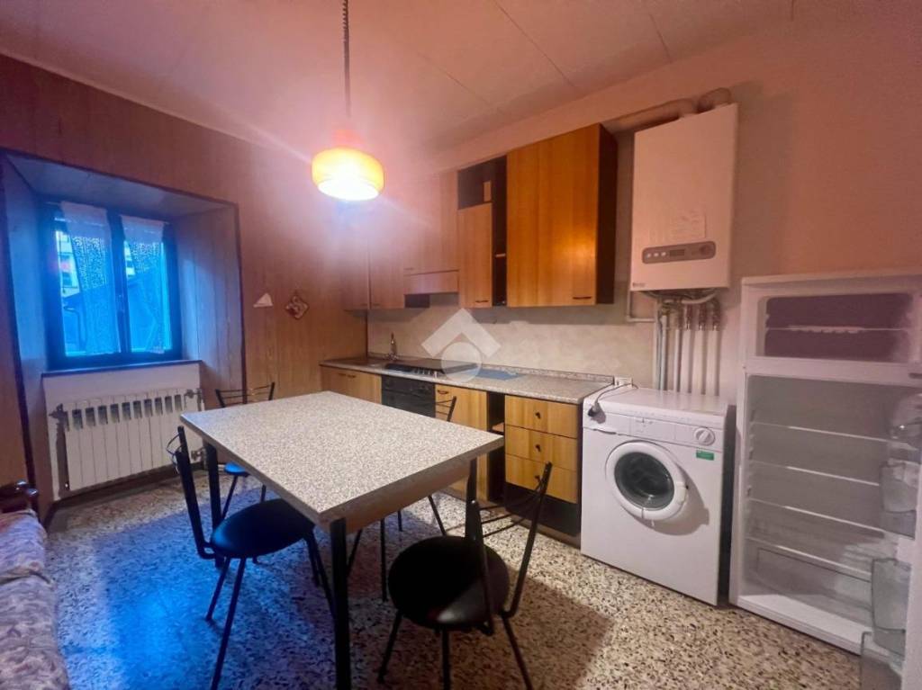 appartamento in affitto ad Edolo in zona Vico