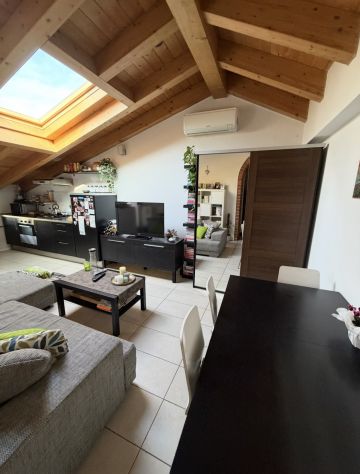 appartamento in affitto ad Edolo in zona Vico