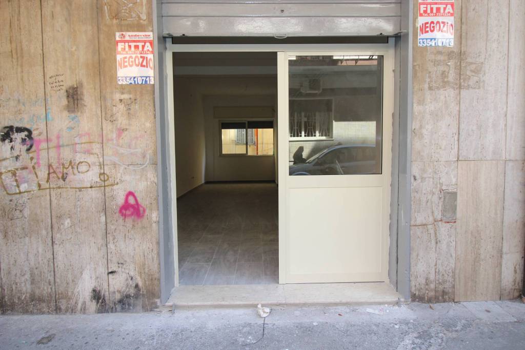 negozio in affitto ad Edolo in zona Vico