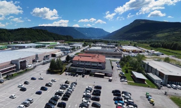 ufficio in affitto ad Edolo in zona Vico