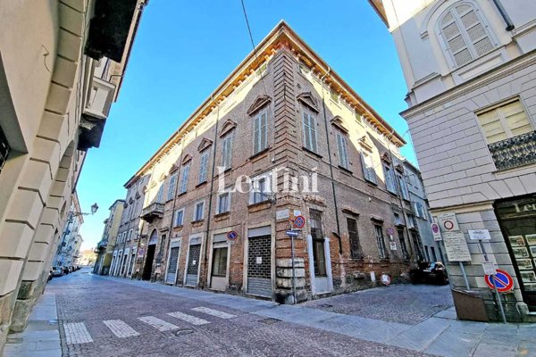 appartamento in affitto ad Edolo in zona Vico