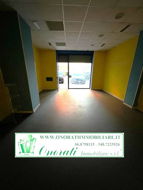 ufficio in affitto ad Edolo in zona Vico