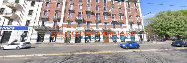 negozio in affitto ad Edolo in zona Vico