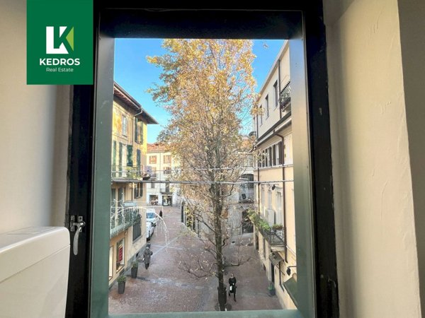 ufficio in affitto ad Edolo in zona Vico