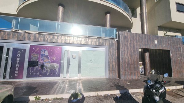 locale commerciale in affitto ad Edolo in zona Vico