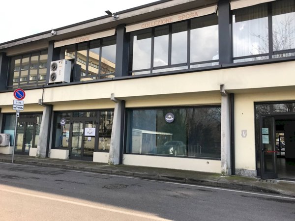 locale commerciale in affitto ad Edolo in zona Vico