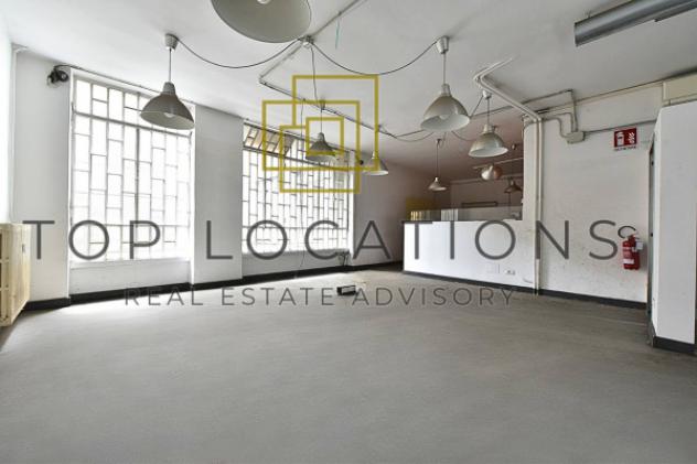 negozio in affitto ad Edolo in zona Vico