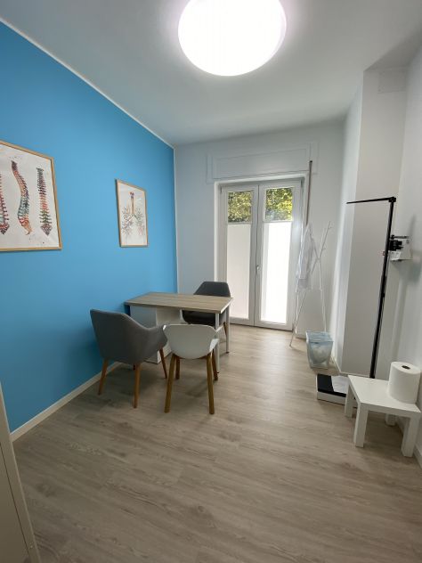 negozio in affitto ad Edolo in zona Vico