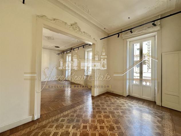 ufficio in affitto ad Edolo in zona Vico