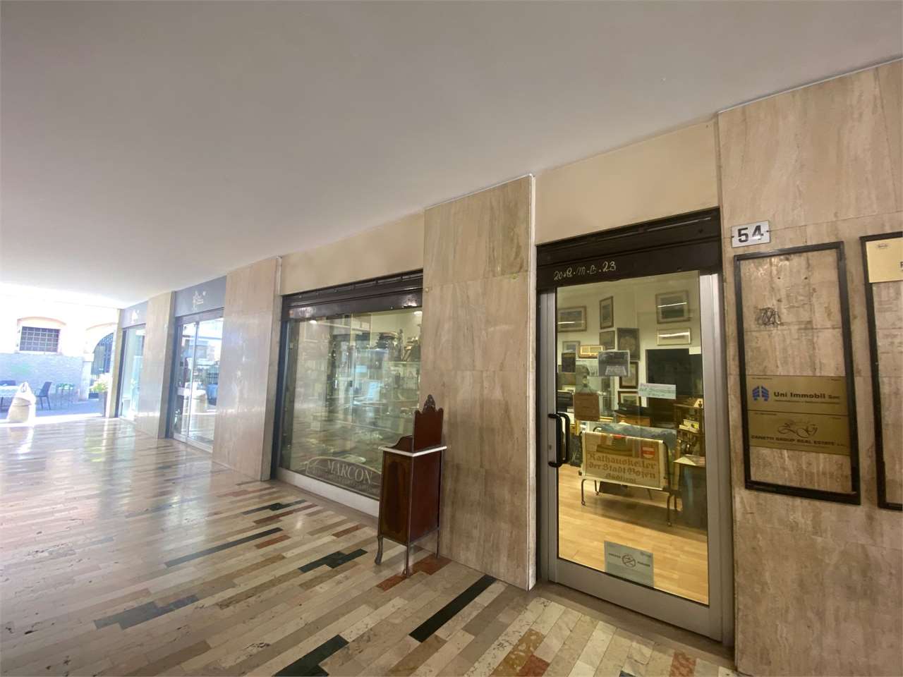 negozio in affitto ad Edolo in zona Vico